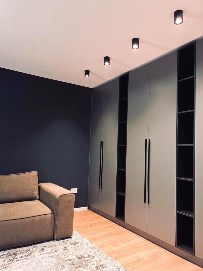 Apartment 4friendscoresibrasov M&l